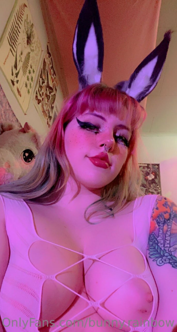 Otaku bunny #valgijjX
