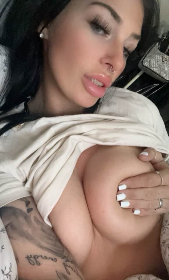 TikTok Slut Eleynarei from German Exposed #wAIUdeDU