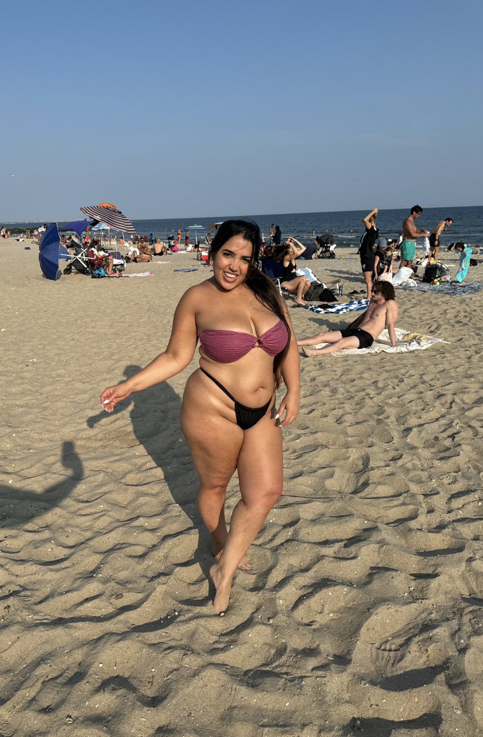 Chubby Latina MILF #1DVMxQ5S