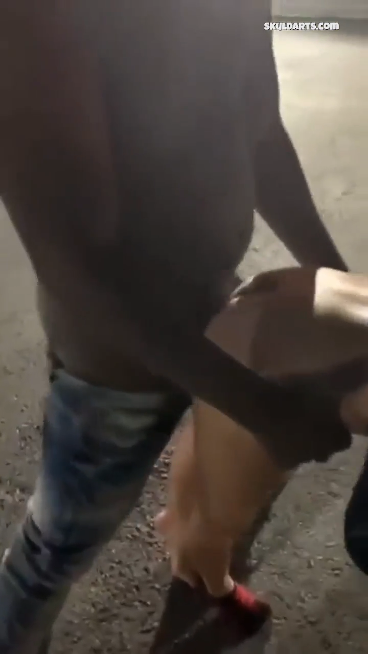 Snowbunny Hotwife getting fucked by black man in public street #krCjlT43