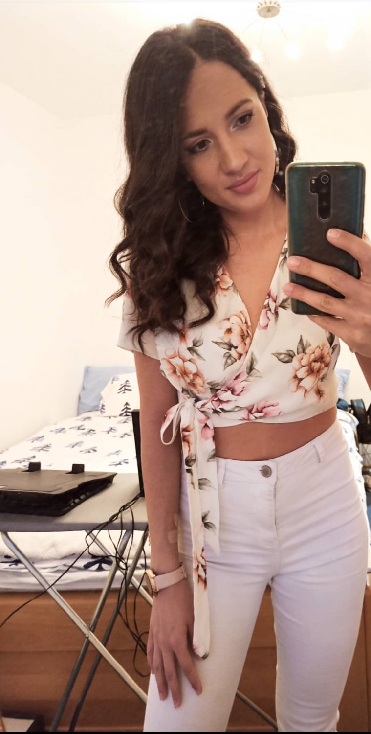 Jelena Zoric, 31yo, young Serbian milf hated by her husband #5F1S7n0b