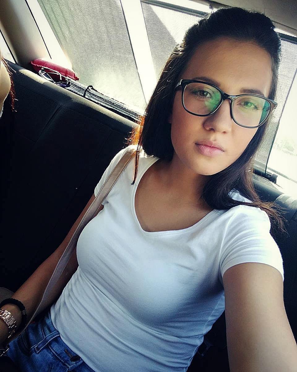 Jelena Zoric, 31yo, young Serbian milf hated by her husband #DNlZR4p2